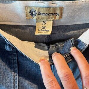 Democracy "Ab" Solution Medium Wash Flare Jeans Hi Rise Stretch Womens Size 10